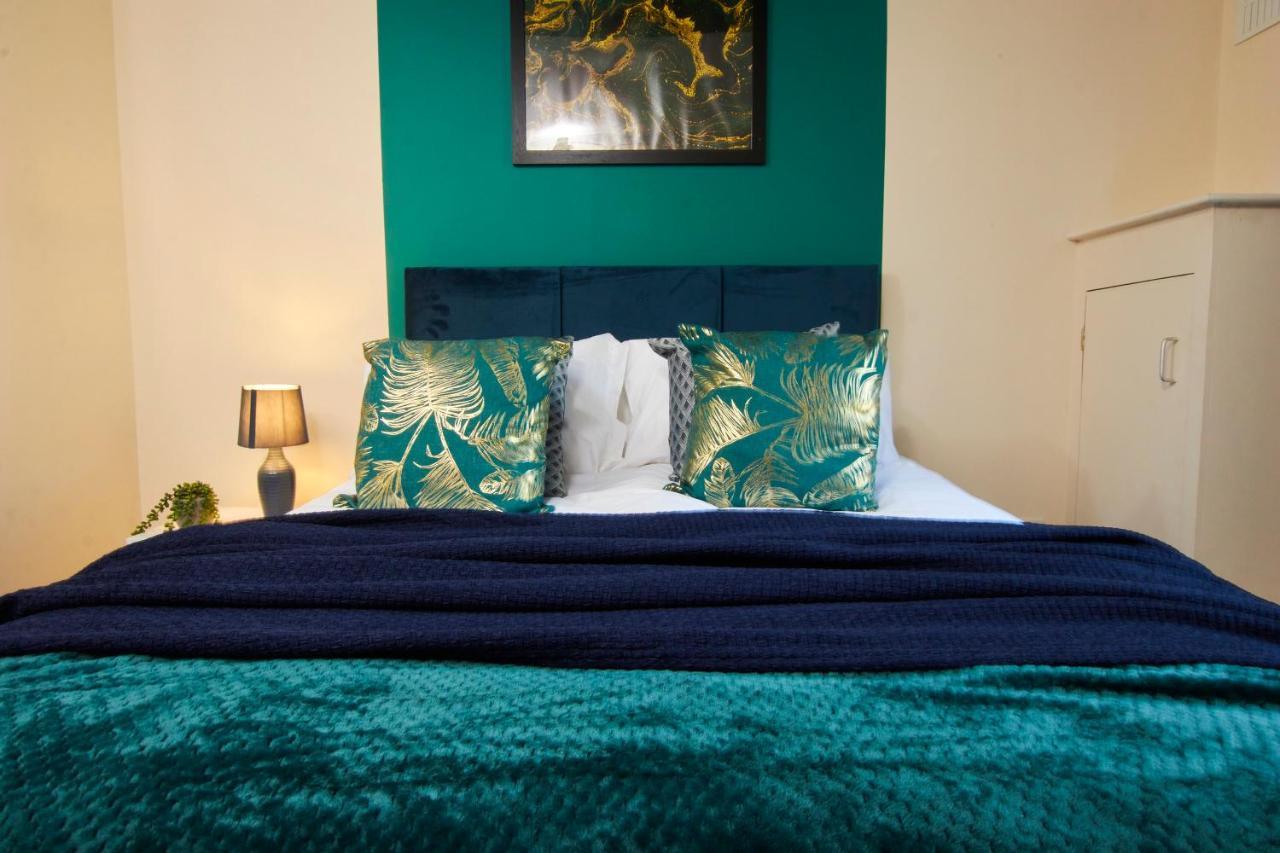 Exquisite Cambridge Abode - Sleeps 6 - Parking Appartement Buitenkant foto